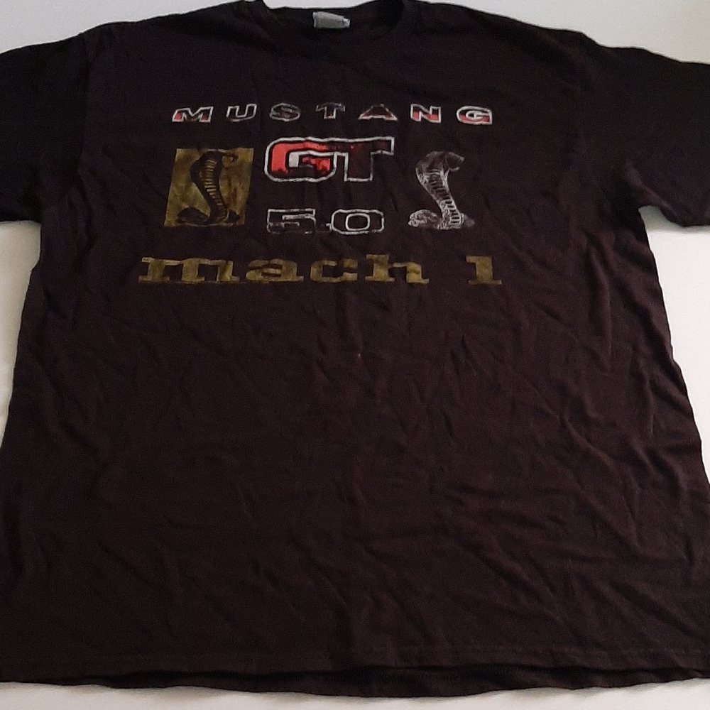 Vintage style tee